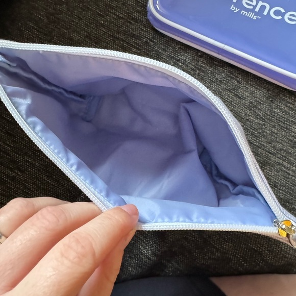 Lavender Cosmetic Bag Duo - Picture 2 of 9